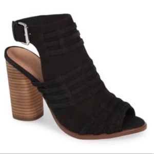 NWOB Caslon Martin Black Leather Block Heel Sandal, size 7